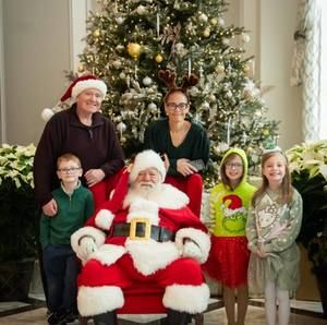 Meet your Posher, Pauline